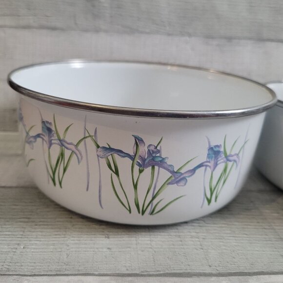 Decorative Corning Coordinates Shadow Iris Enamel Mixing Bowls Set Of 3 By Lingo - Picture 2 of 11